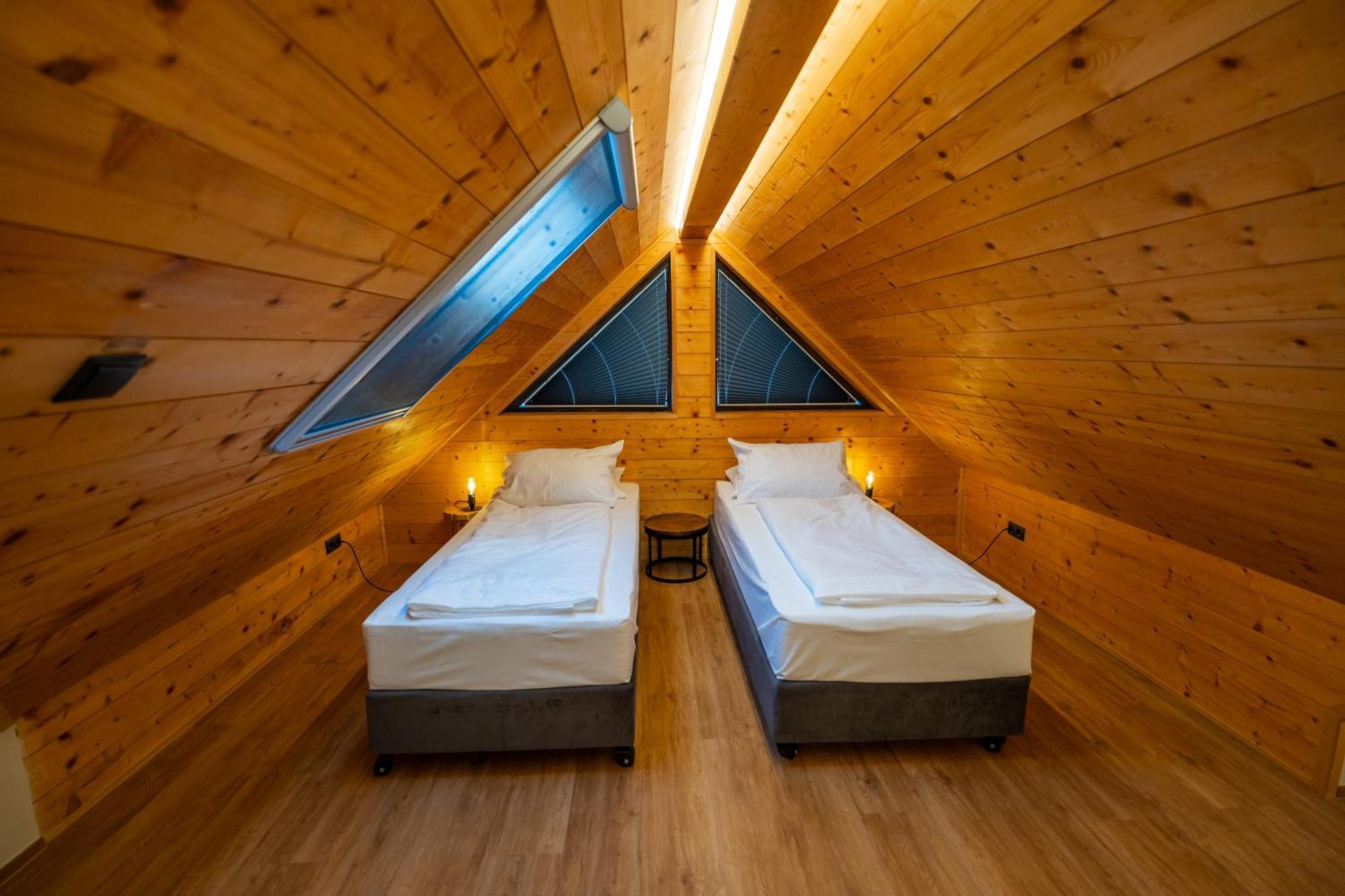 Jasna Chalet Resort كْرانْيِسكا غورا المظهر الخارجي الصورة